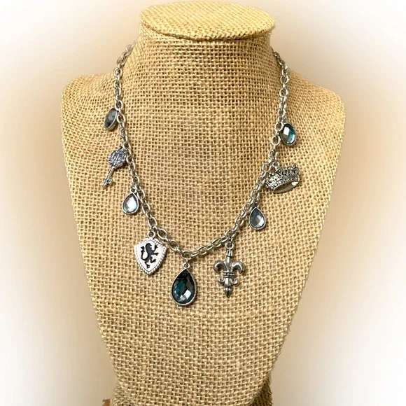 COPY - ⚜️9 Charm Fleur De Lis Lion Shield Key Crown Faceted Glass Silver Tone N… - Picture 2 of 6